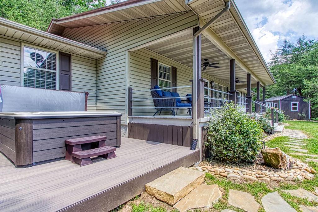 Tranquility Hollow, Indoor Pool, Game Room, 1089 Free Tickets Each Paid Day, Dollywood And More! Sevierville Eksteriør billede