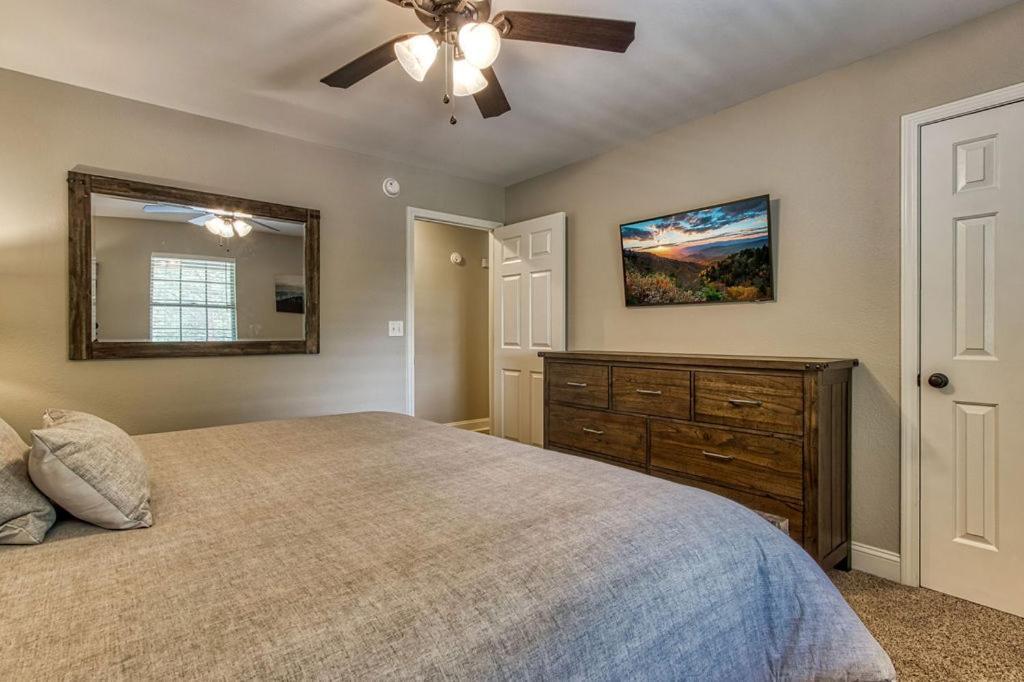 Tranquility Hollow, Indoor Pool, Game Room, 1089 Free Tickets Each Paid Day, Dollywood And More! Sevierville Eksteriør billede