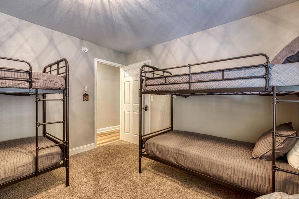 Tranquility Hollow, Indoor Pool, Game Room, 1089 Free Tickets Each Paid Day, Dollywood And More! Sevierville Eksteriør billede