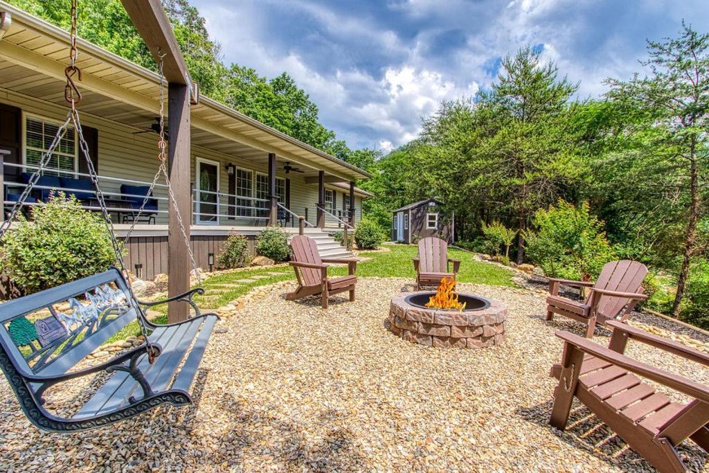 Tranquility Hollow, Indoor Pool, Game Room, 1089 Free Tickets Each Paid Day, Dollywood And More! Sevierville Eksteriør billede