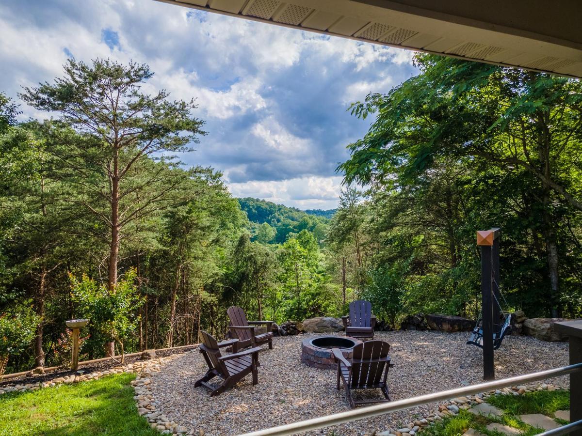 Tranquility Hollow, Indoor Pool, Game Room, 1089 Free Tickets Each Paid Day, Dollywood And More! Sevierville Eksteriør billede
